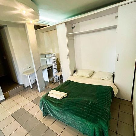 Studio Bucuresti Chişinău Esterno foto
